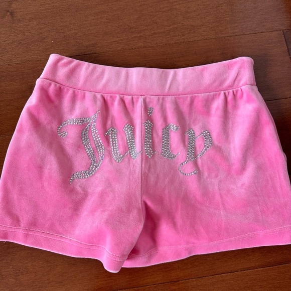 Authentic Juicy Couture Pink Rhinestones Shorts - Picture 1 of 3